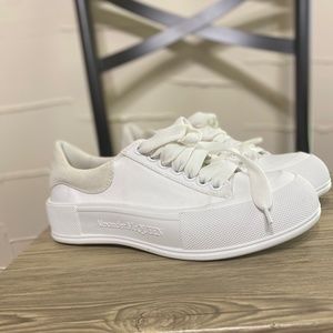 Alexander McQUEEN Women's Deck Lace Up Plimsoll